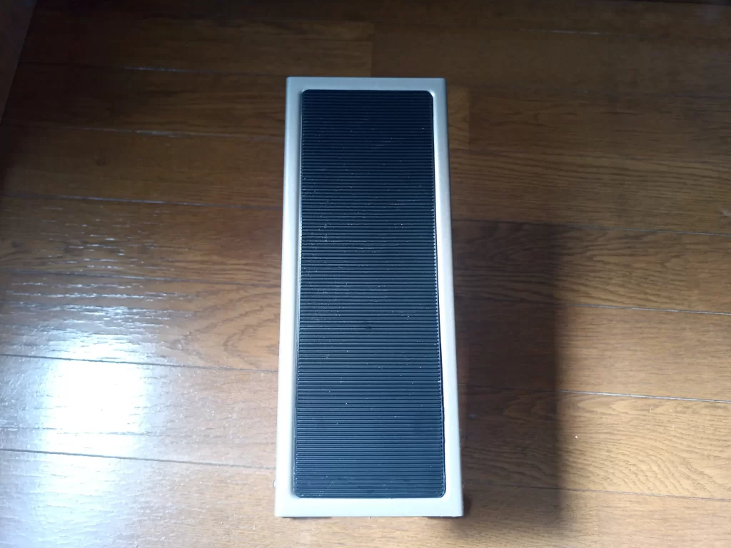 ギター用フットレスト正面