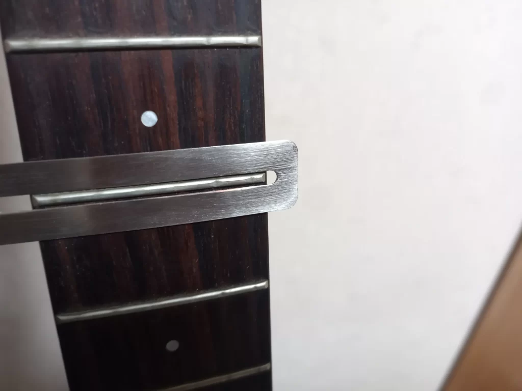 フレット磨き